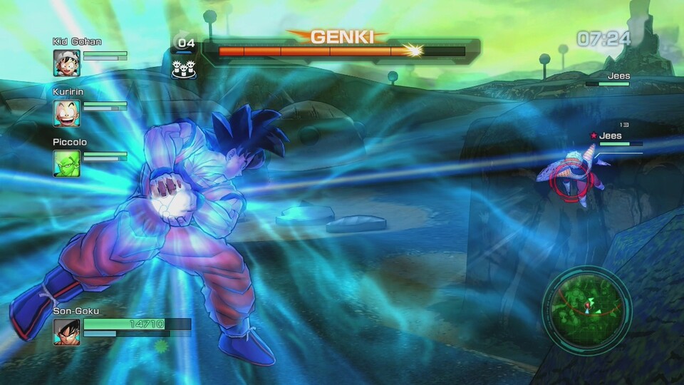Dragon Ball Z : Haben wir den Gegner rot anvisiert, ist es ein leichtes, ihn mit einem mächtigen Kamehameha zu treffen. 