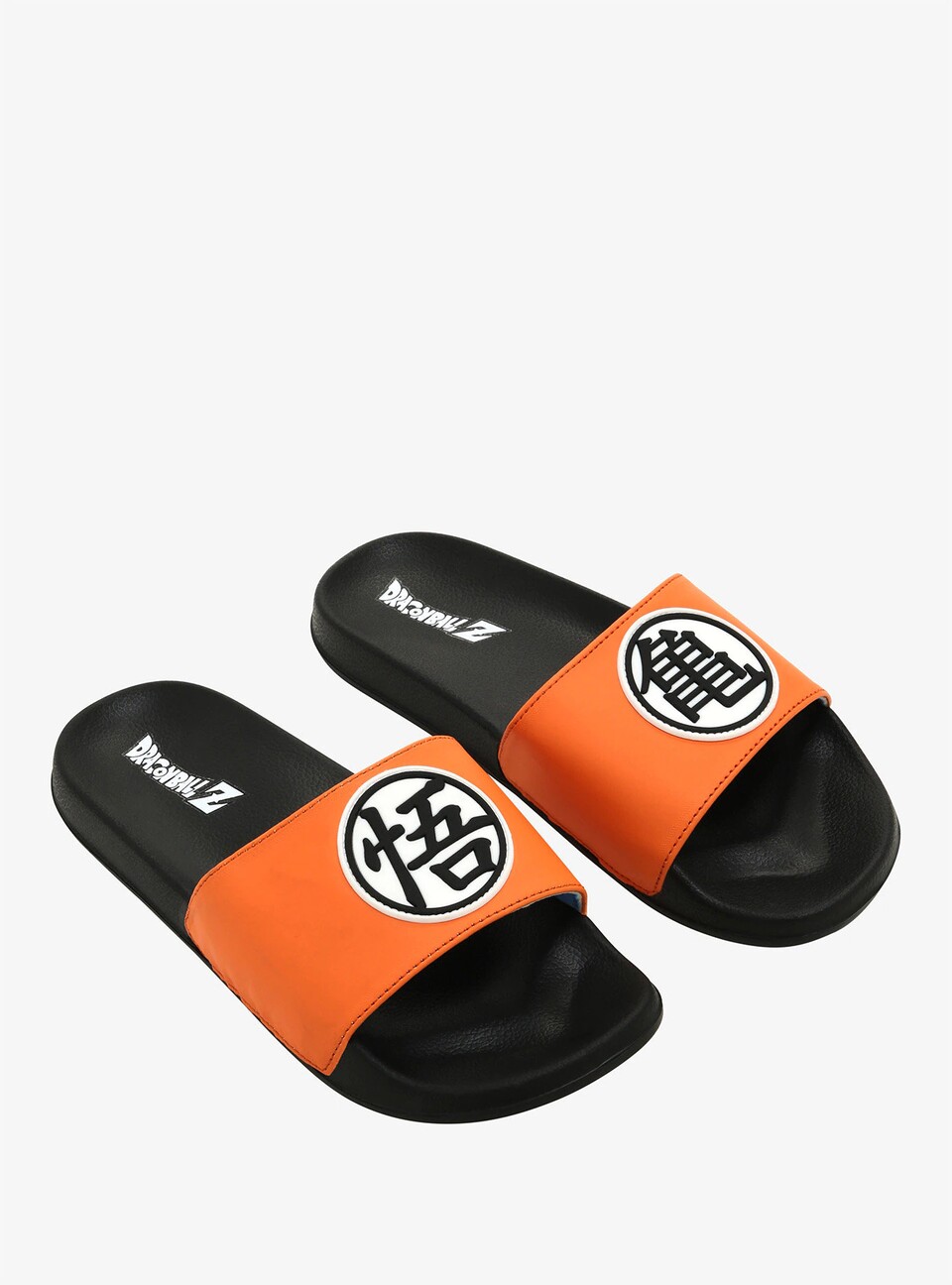 Dragon Ball Z-Schuhe auch mal als Badelatschen!