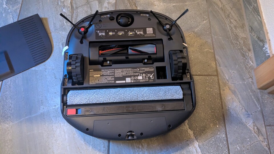 Technisch ist das Modell gut ausgestattet und wir sind mit der Wischleistung sehr zufrieden!