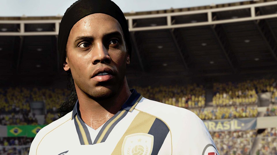 Der Brasilianer Ronaldinho ist nicht nur einmal, sondern gleich dreimal als Ikone in FIFA 18 dabei. 