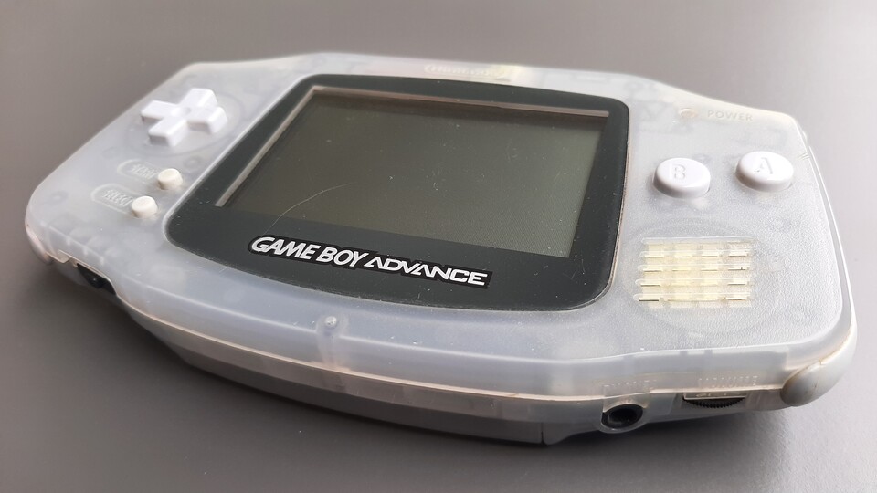 Dem armen Game Boy Advance will Chris zu neuem Glanz verhelfen. Das Ergebnis folgt in den kommenden Wochen.