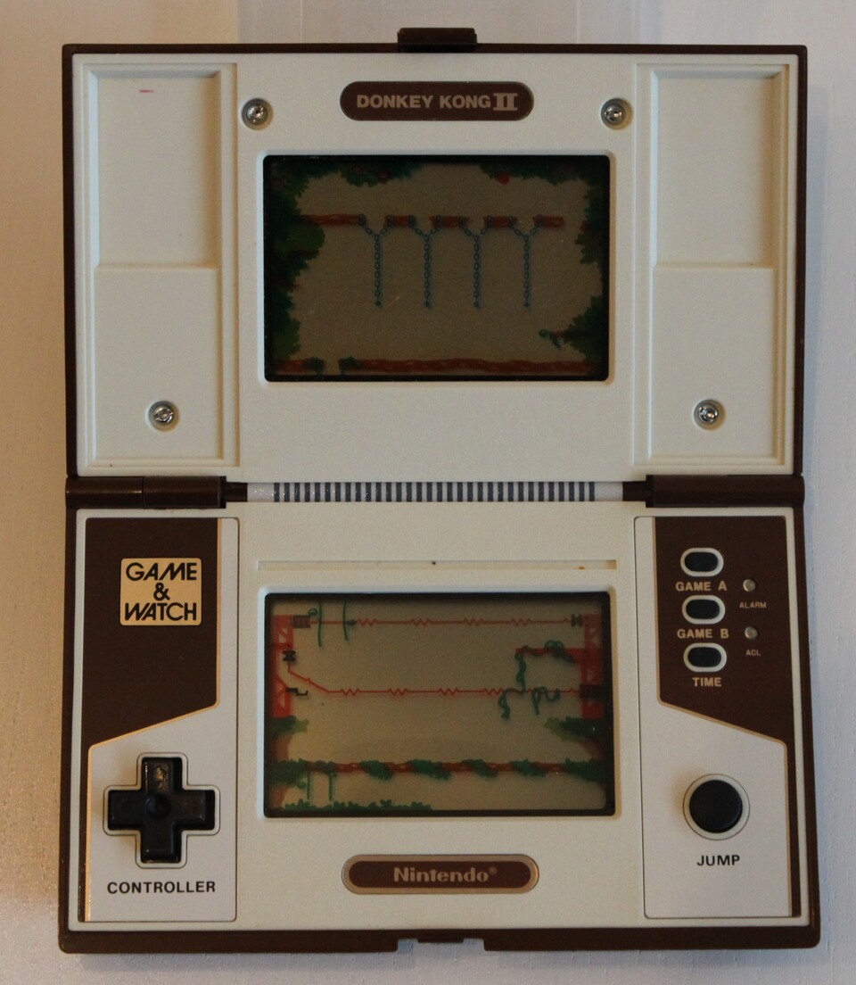 Die Game&Watch-LCD-Spiele sind die Vorreiter des Game Boy. Ihnen huldigt Nintendo in diversen Modulen, die meist klassische und moderne Varianten einer Handvoll Game&Watch-Titel bieten.
