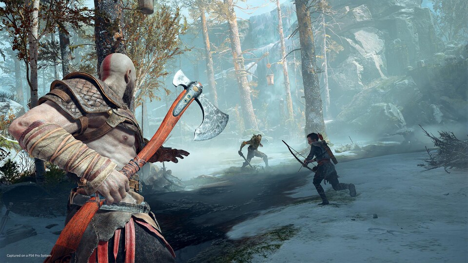 God of War lässt uns als Kratos wild um uns prügeln, verrät aber nicht, wie schnell die Axt eigentlich zu uns zurückkehrt.