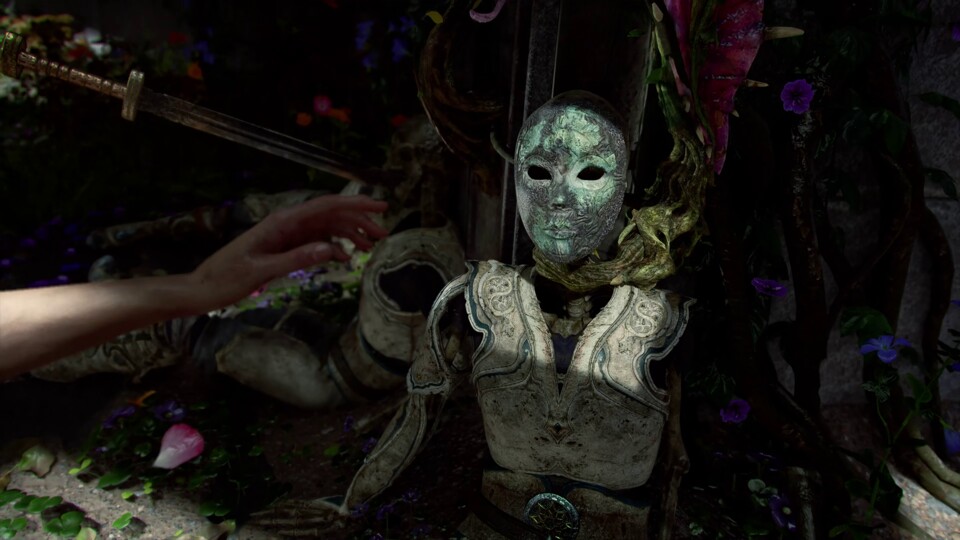 Die zerfallende Maske in Laufey.