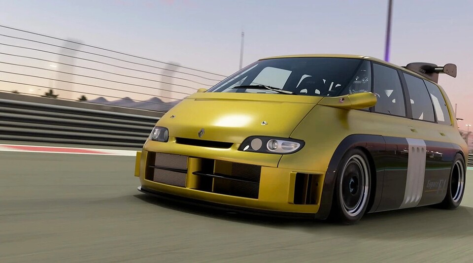 Der Renault Espace F1 verbirgt unter der sportlichen, aber auch unscheinbaren Haube einen F1-Motor mit knapp 800 Pferdchen.