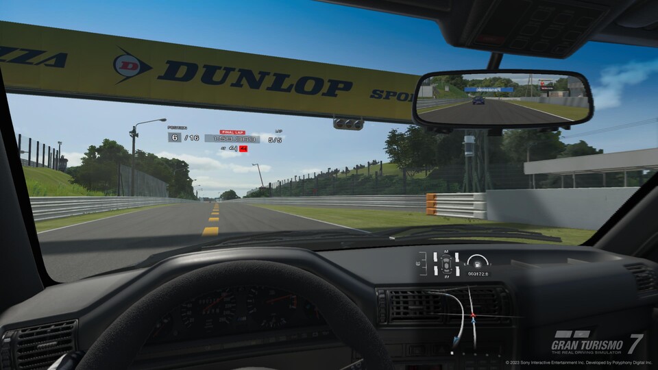 Die Rennen könnt ihr in VR nur aus dem Cockpit heraus spielen.
