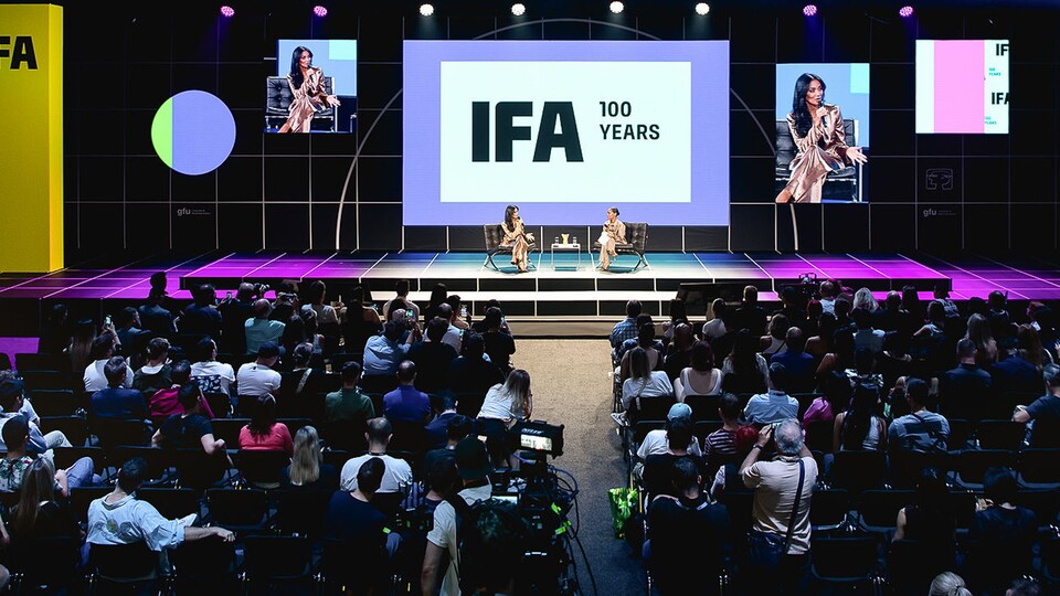 Auf zahlreichen Bühnen wird bei der IFA 2025 über Technik gesprochen werden.