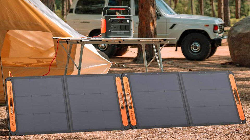 Für die maximale Leistung von 400 Watt bräuchtet ihr noch ein zweites Solarpanel. Aber selbst das eine reicht für die meisten.