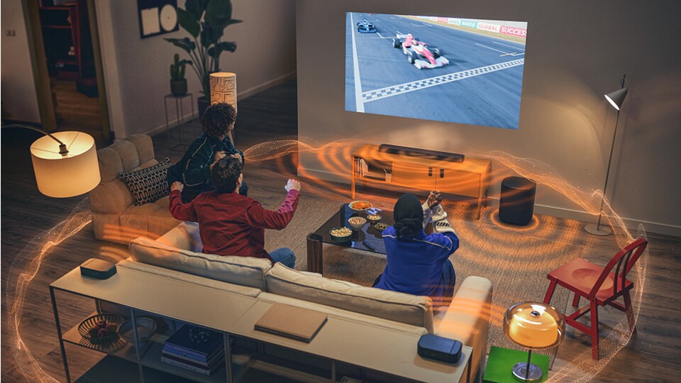 Echter Surround Sound trotz Soundbar — Vom Wohnzimmer zum Heimkino in Sekunden!