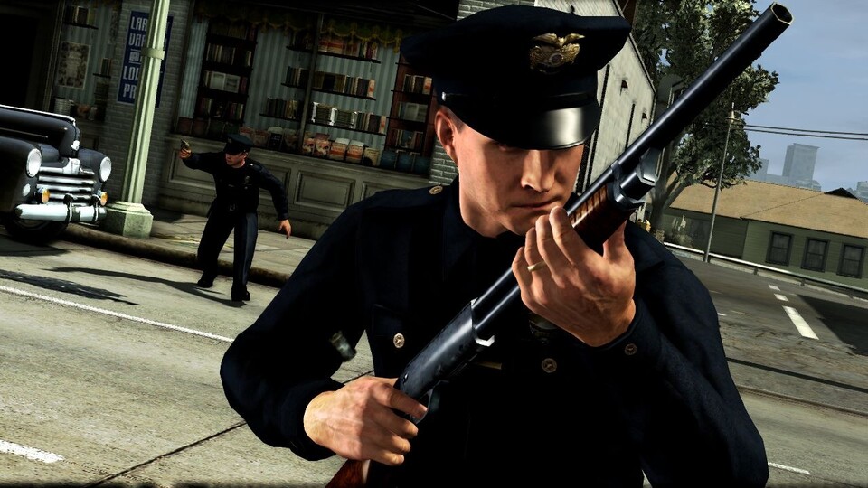 Zu Beginn von L.A. Noire ist Phelps Streifenpolizist. Schwer bewaffnet ist er aber trotzdem.