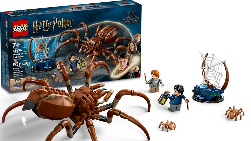 Dank Harrys und Rons panischen Gesichtern und den beweglichen Gliedern der Spinne Aragog lassen sich mit diesem LEGO Harry Potter Set dramatische Szenen nachstellen.