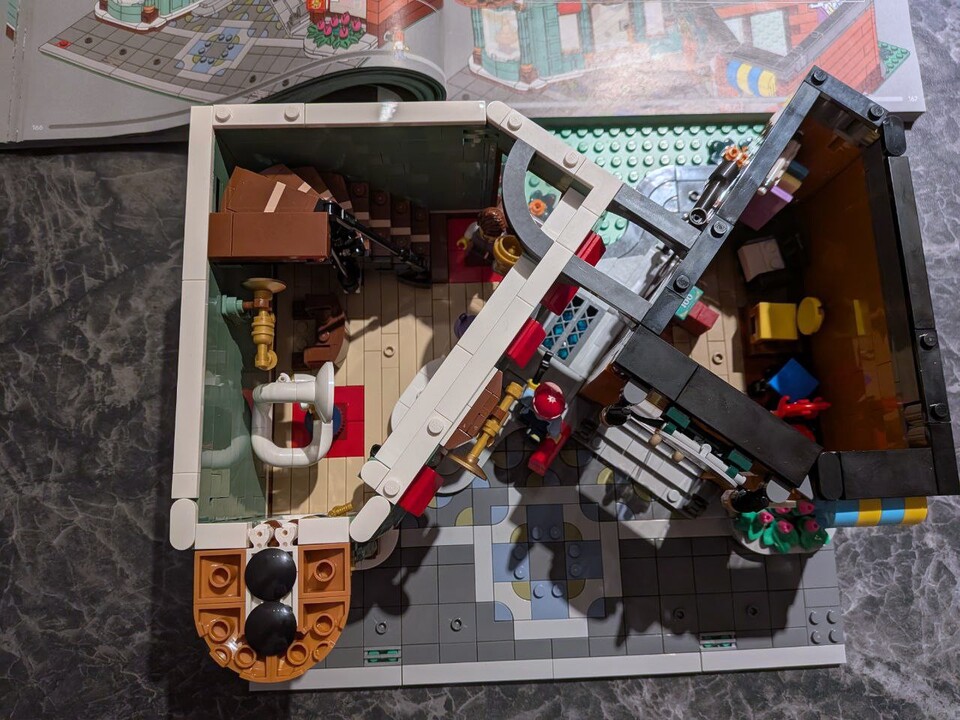 Viel Platz haben die Läden nicht für ihre Ausstellung.