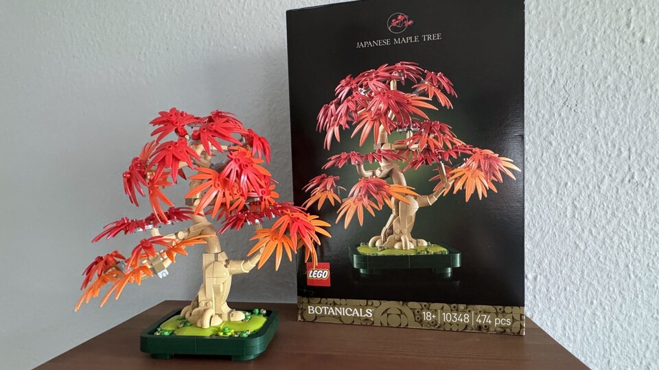GamePro-Kollegin Annika hat sich ebenfalls an dem LEGO-Bonsai ausgetobt und zeigt ihn euch hier noch einmal in seiner ganzen Pracht.
