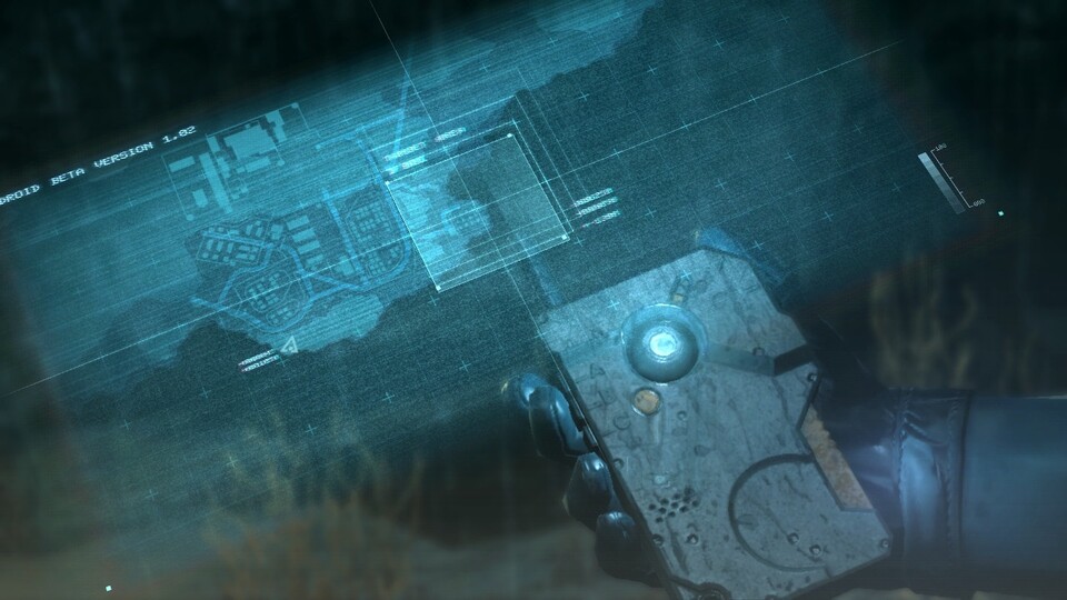 Die holographische Karte erinnert stark an Dead Space -- ein Hinweis darauf, dass Ground Zeroes mit weniger Menüs auskommt als die Vorgänger.