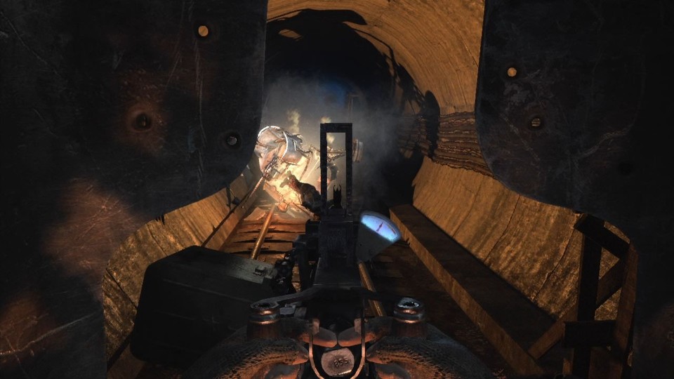 Metro 2033: Ab und zu klemmt sich Artjom auch hinter das Geschütz eines Schienenfahrzeugs.