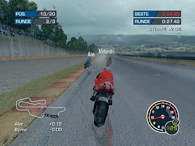 Bei strömendem Regen könnt ihr euch an den Bremslichtern der Konkurrenz orientieren, um die Übersicht zu behalten. Screen: Xbox