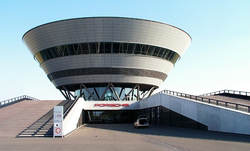 Das Porschezentrum in Leipzig diente als Kulisse