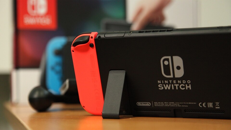 Der Kickstand der Nintendo Switch - robuster, als er aussieht.
