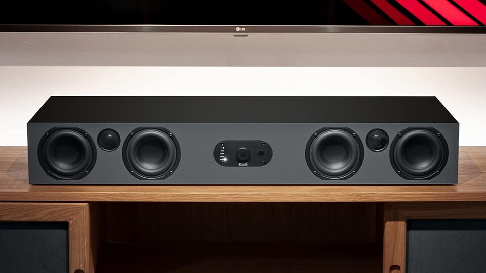 Trotz des etwas klobigen Designs ist die deutsche Soundbar schick und macht unter dem TV einiges her.