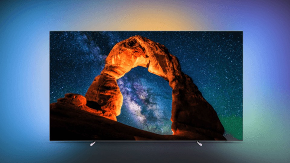 Philips OLED 4K TV mit Ambilight im Angebot des MediaMarkt Prospekts.