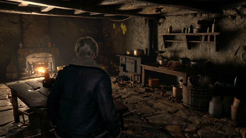 Wenn denn mal alle Details geladen wurden, sieht Resident Evil 4 auf der PS4 wirklich gut aus.