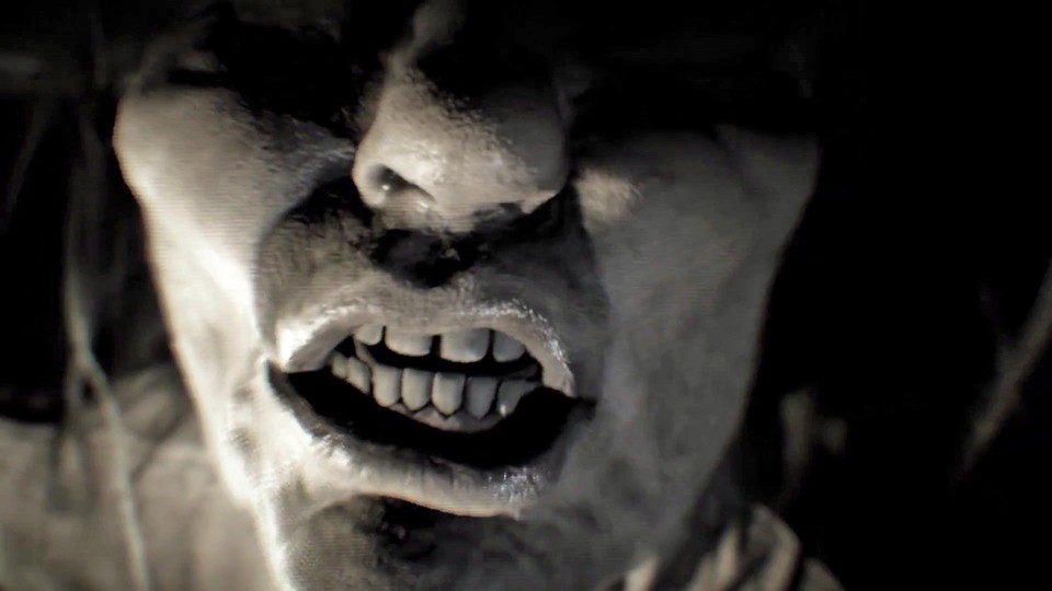 Resident Evil 7 - Lantern Gameplay Trailer