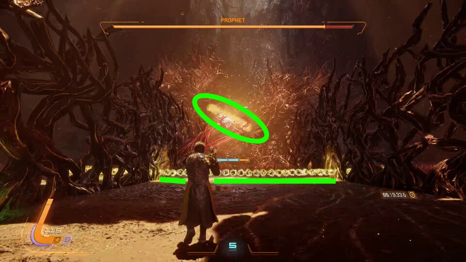 Einfach nach vorne schießen und auf die Geschosse konzentrieren. Unten kommt ein Balken aus Kugeln, oben folgt gleich eine diagonale Welle. In dem Fall solltet ihr euch in eurer Position nach oben rechts orientieren, um beiden Gefahren auszuweichen – oder ihr lauft nach links und nutzt den Dash, um durch den Balken zu kommen.