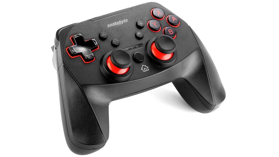 Das Snakebyte Gamepad S Pro ist ein kabelloser Controller mit guten Sticks und Buttons und symmetrischem Tastenlayout.