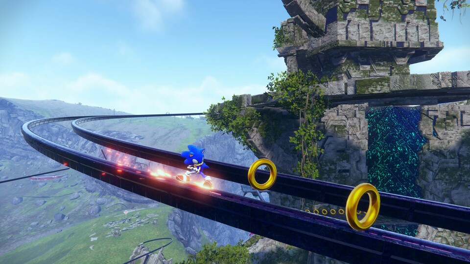 Auch in der großen Open World ist noch immer Platz für typisches Sonic-Gameplay.