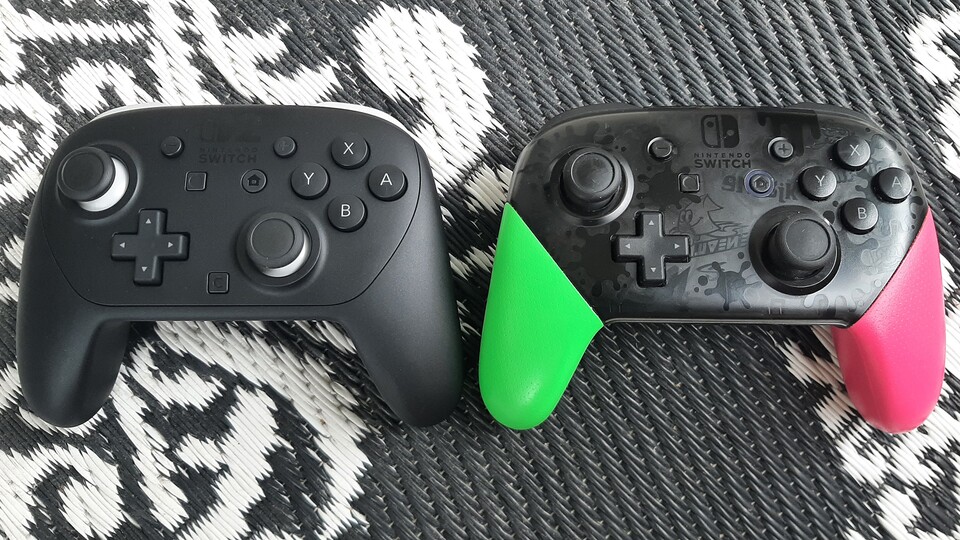 Beide Pro-Controller sind sehr ähnlich aufgebaut, das grundsätzliche Layout ist identisch. Aber ein paar Unterschiede gibt es dann doch!