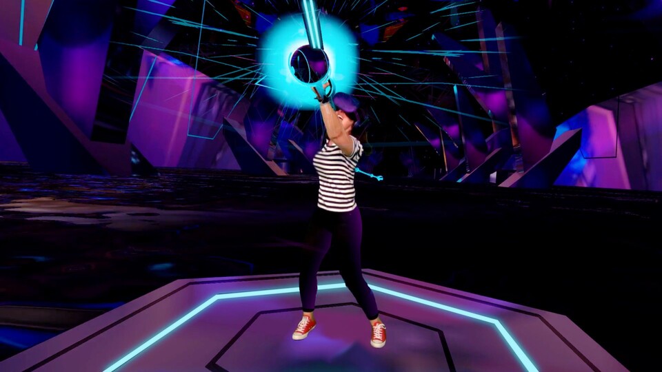 So wie Beat Saber stellt auch Synth Riders ein Vorzeigespiel der VR-Szene dar, weil der Spaß beim Spielen genauso hoch ist wie die Motivation, sich zu bewegen.