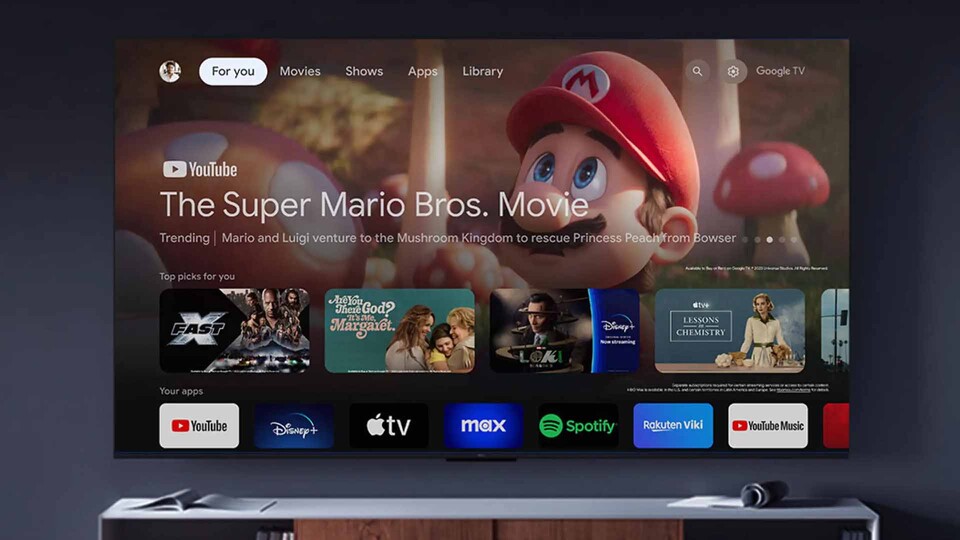 Google TV machts möglich: Chromecast und Sprachsteuerung erleichtern den Zugriff auf eure Streaming-Apps.