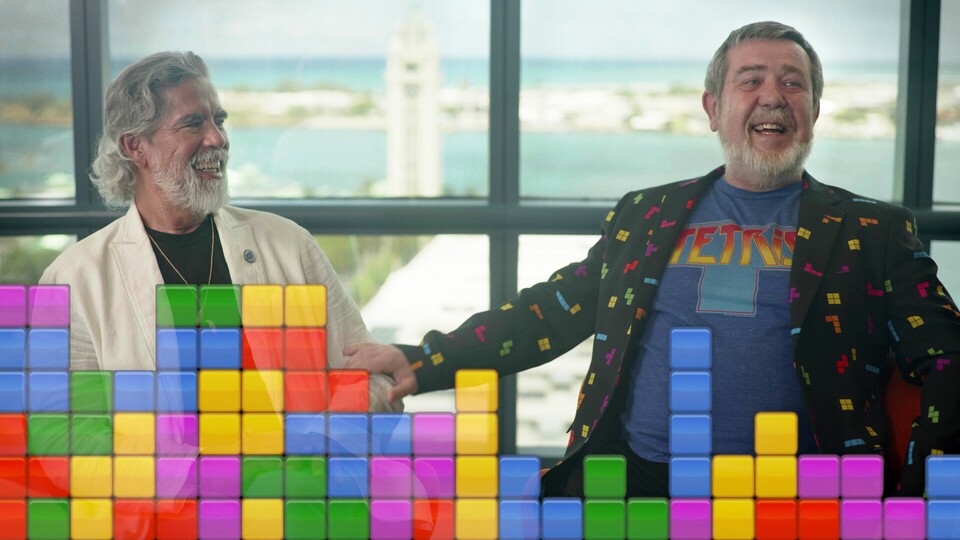 Tetris Forever liefert über 15 Tetris-Varianten und eine Dokumentation mit den beiden Schöpfern der Reihe.