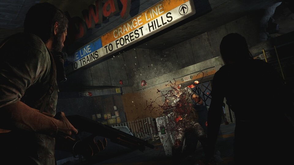 Zu Beginn des Demo-Levels verfügt Joel nur über eine Pistole, doch dann findet er eine Schrotflinte, die in der Bahnstation ihre segensreiche Wirkung entfaltet. Generell ist Munition für Schusswaffen dünn gesät.