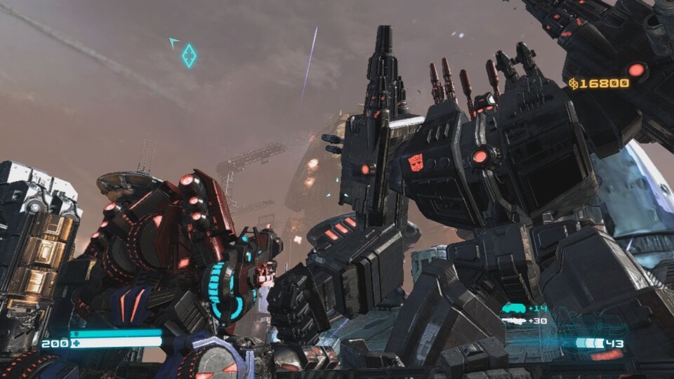 Zusammen mit seinem riesenhaften Kumpel Metroplex geht Optimus Prime auf Decepticon-Jagd.