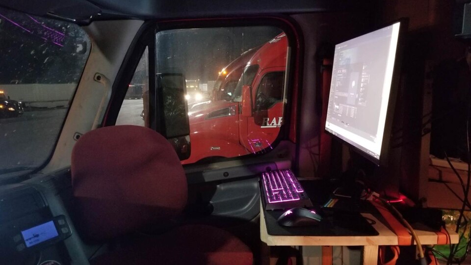 Ohne seinen Gaming-PC würde Steven das Leben als Trucker aufgeben.