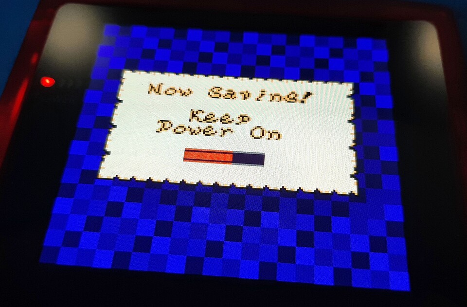 Eigentlich erscheint beim Speichern diese Anzeige in Wario Land 2, nur nicht nach dem Abschluss des Spiels.