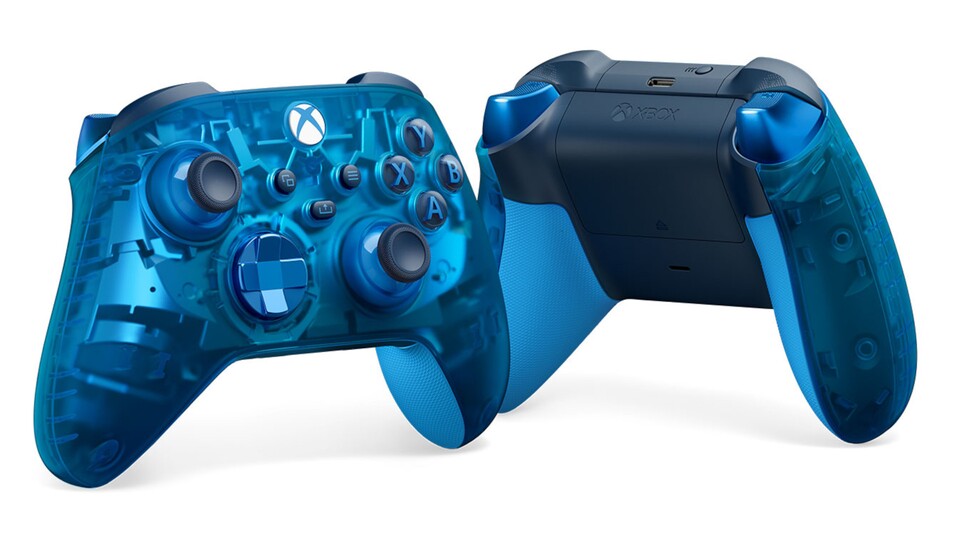 Die Rückseite der neuen Xbox Controller Special Edition ist nicht transparent, dafür bieten die hellblauen Griffe besonderen Grip.