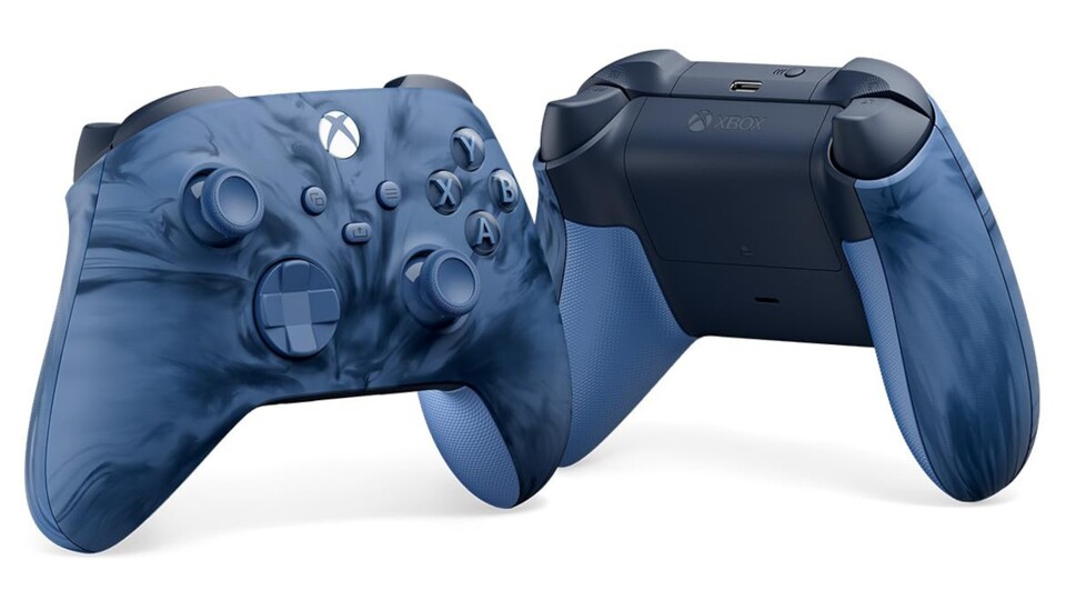 Die blauen und schwarzen Wirbel der Stormcloud Vapor Special Edition sehen bei jedem Controller anders aus.