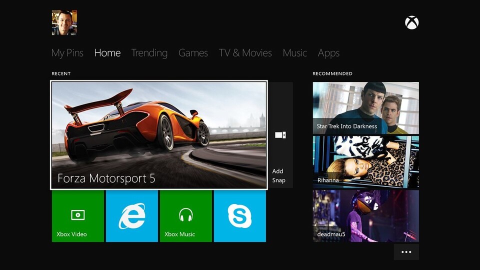 Microsoft hat eine Anleitung zur Nutzung von eigenen Hintergrundbildern auf der Xbox One veröffentlicht. Außerdem gibt es Neuigkeiten zur geplanten Screenshot-Funktion.