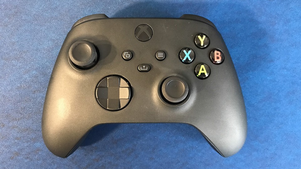 Der Controller ist problemlos kompatibel mit der Xbox One, Akkupacks funktionieren ebenfalls.