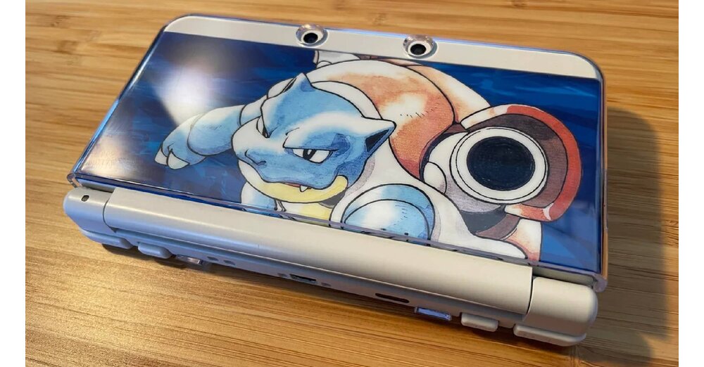 Spieler-kaufte-sich-2016-einen-Nintendo-3DS-zockte-aber-nie-damit-Zehn-Jahre-sp-ter-findet-er-heraus-dass-er-damals-ein-super-seltenes-Modell-erwischte