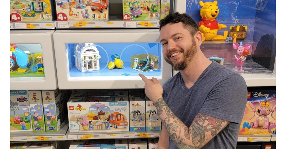 LEGO-Fan-entwirft-nahezu-perfekte-Zitrone-im-Gr-enverh-ltnis-von-1-1-und-sie-wird-im-lokalen-Store-ausgestellt