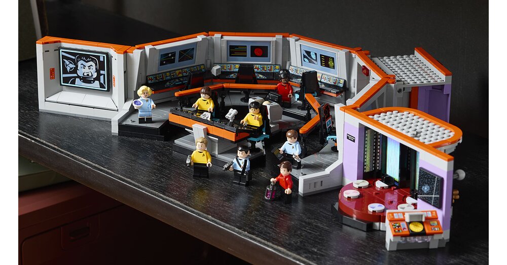 Das-zweite-LEGO-Star-Trek-Set-l-sst-mein-Fan-Herz-vor-Freude-h-pfen-aber-uff-der-Preis