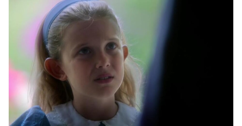 Stranger-Things-Elf-war-nicht-Millie-Bobby-Browns-erste-Rolle-In-dieser-Serie-feierte-sie-vor-13-Jahren-ihr-Deb-t