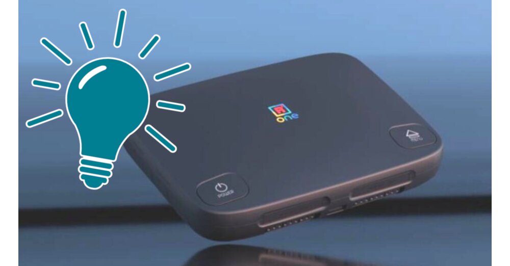 New Retro Console joue vos anciens disques PS1, ressemble au Pone et même charge les jeux via des autocollants NFC