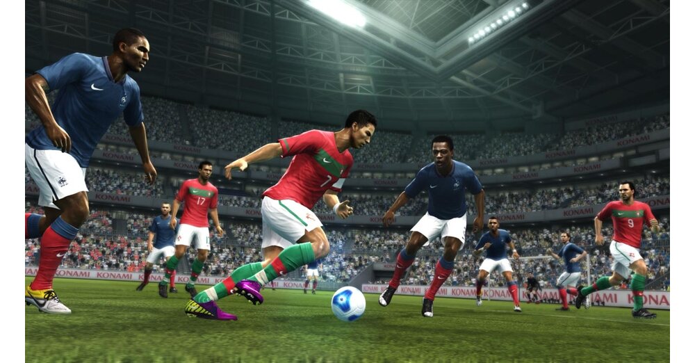 Pro Evolution Soccer 2012-PS3演示已發布，Xbox-360版本移動