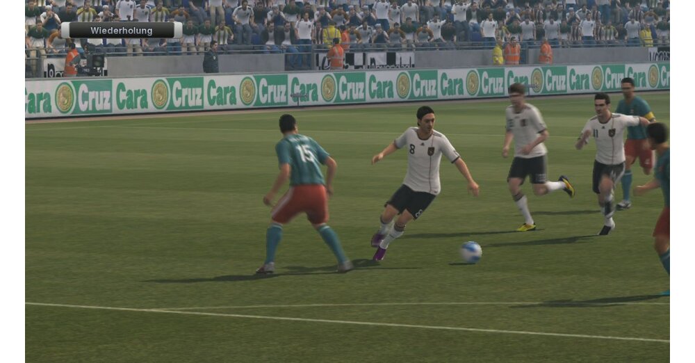 Pro Evolution Soccer 2012- Xbox 360和PlayStation 3的測試視頻3