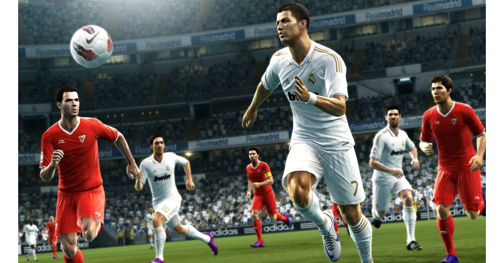 Pro Evolution Soccer 2013-踢是人類