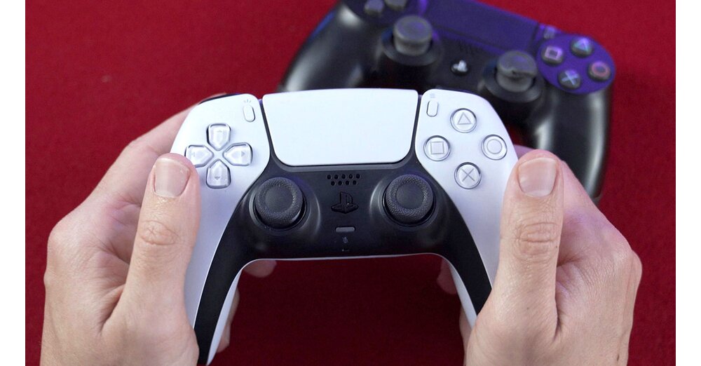 Mit Ps5 Controller Auf Ps4 Spielen Schnäppchenjäger kauft gebrauchten DualSense-Controller für die PS5